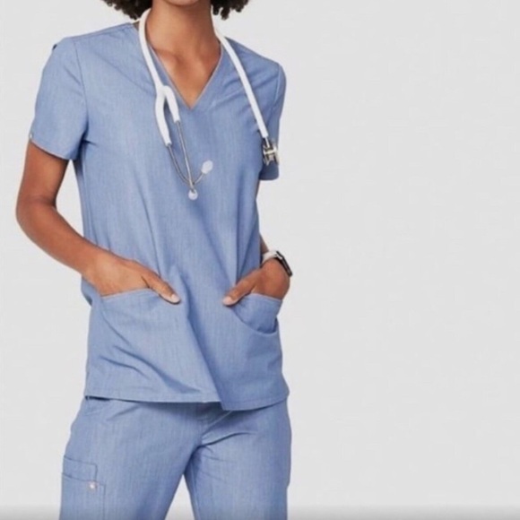 FIGS Special Edition Women’s Casma Three-Pocket Top Heather Indigo/Cement - Picture 9 of 9